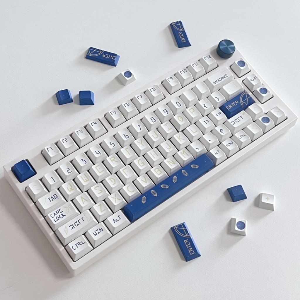 132 Keys Constellation Cherry  - Keyboard Gaming Blue Switch recension och pris